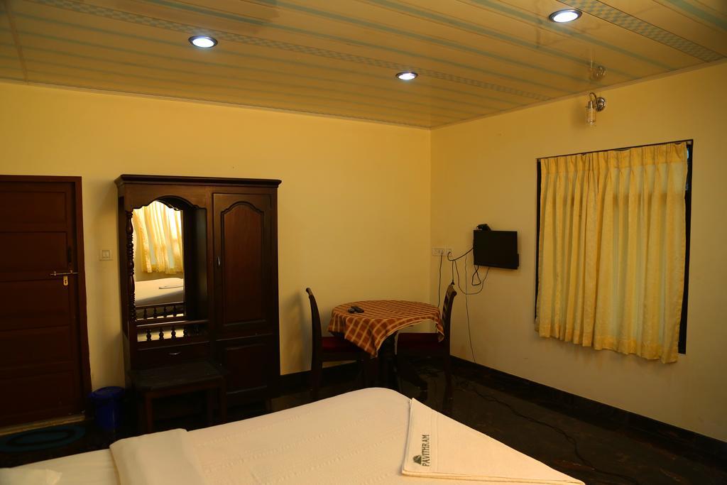 Pavithram Homestay Munnar Extérieur photo